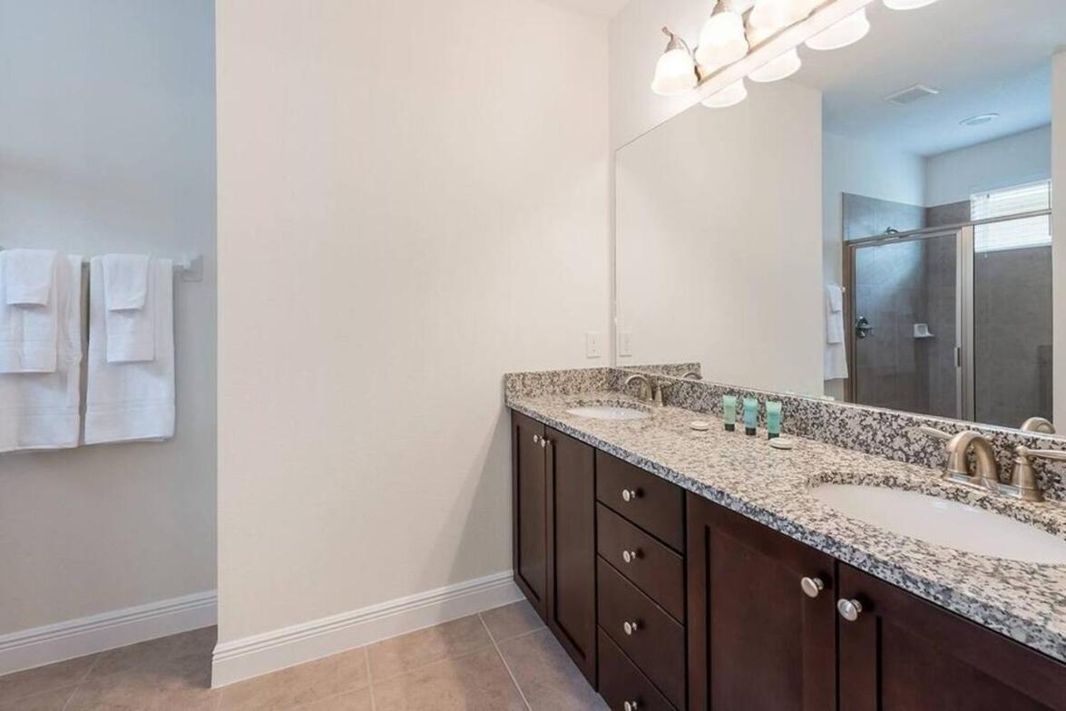 Gorgeous Home W Game Room Heated Pool Spa Orlando Extérieur photo
